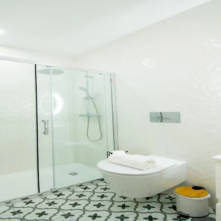 Apartman House *