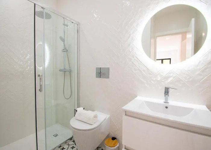 House Apartment *